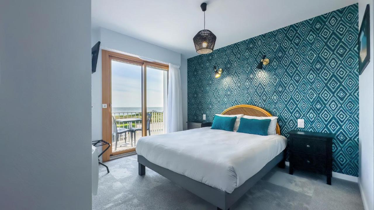 Hotel L'Albatros Damgan Luaran gambar