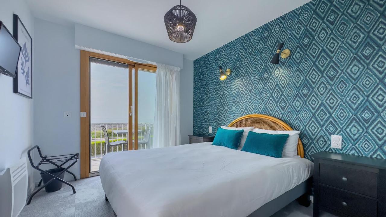 Hotel L'Albatros Damgan Luaran gambar