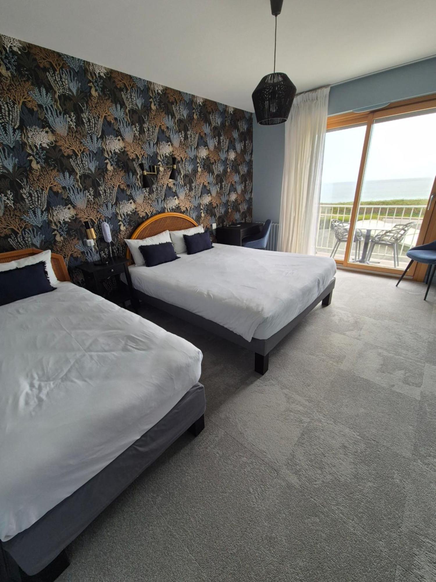 Hotel L'Albatros Damgan Luaran gambar