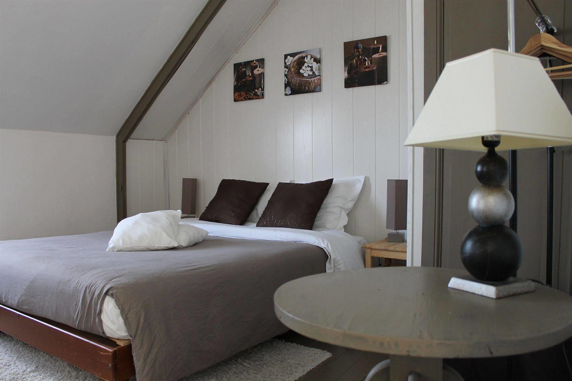 Hotel L'Albatros Damgan Luaran gambar
