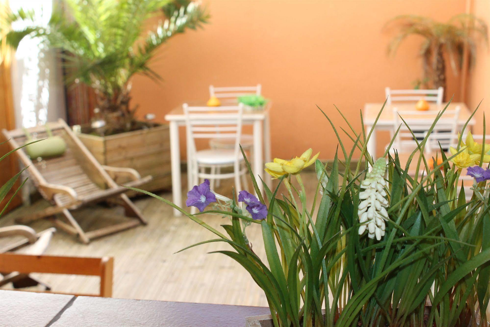 Hotel L'Albatros Damgan Luaran gambar
